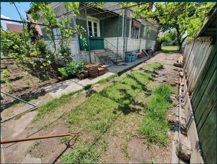 Casa cuplata 87 mp, teren 1070 mp, Traian Vuia, UTR RrEt