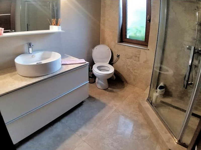 Casa superba de vanzare in Feleacu, 200 mp utili, teren 900 mp