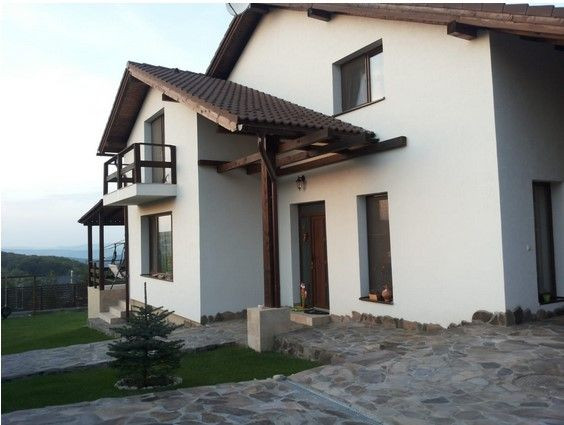 Casa individuala de vanzare in Salicea, 190 mp utili, 870 mp teren !