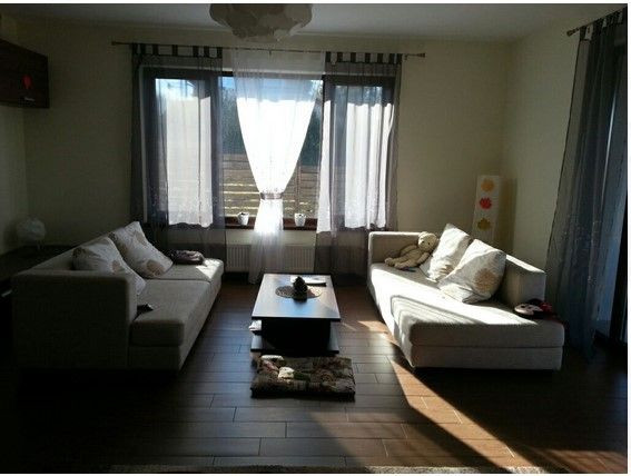 Casa individuala de vanzare in Salicea, 190 mp utili, 870 mp teren !