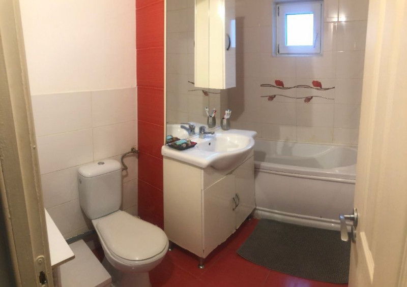 Apartament 2 camere la CHEIE, 44 mp.