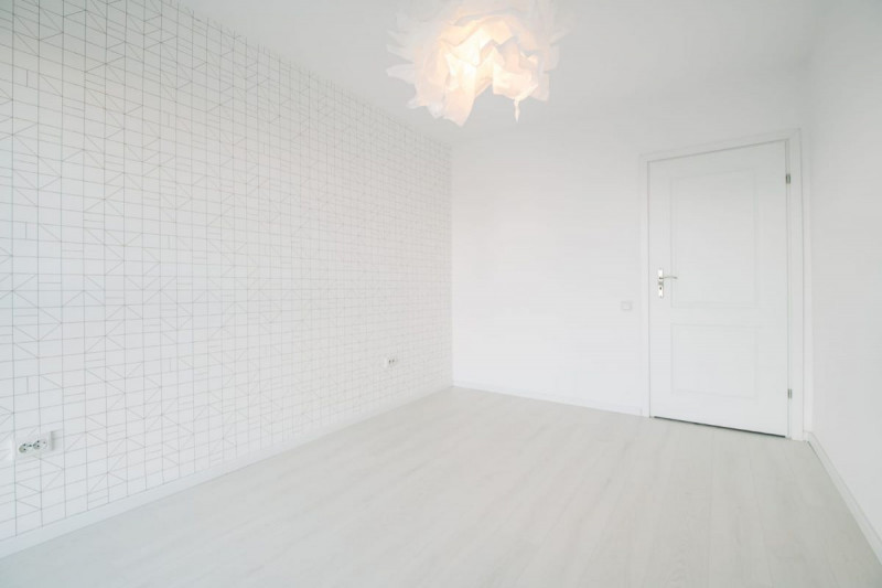 Apartament 2 camere decomandate 53 mp. FINISAT