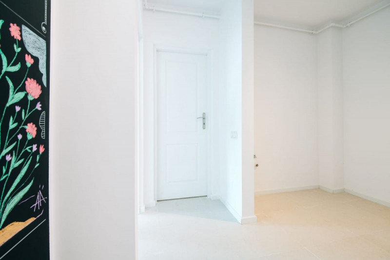 Apartament 2 camere decomandate 53 mp. FINISAT