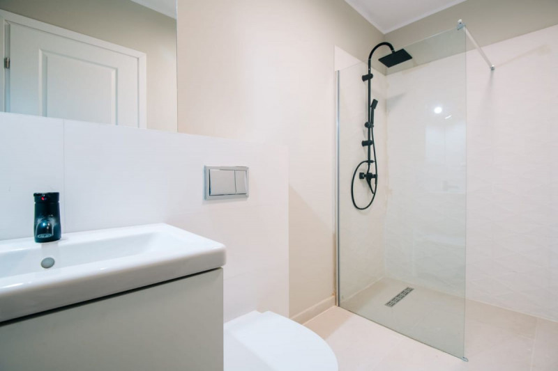 Apartament 2 camere decomandate 53 mp. FINISAT