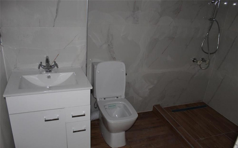 APARTAMENT CU 2 CAMERE DECOMANDATE 53 mp. FINISAT