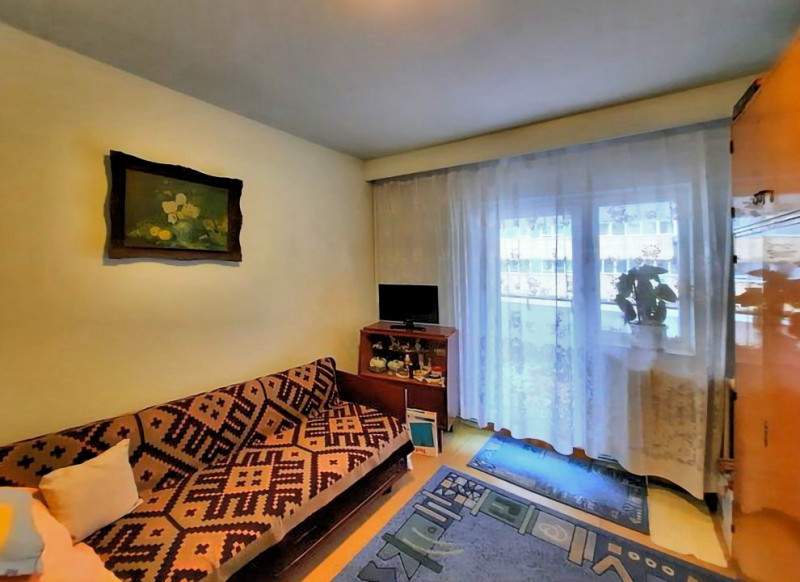Apartament cu 3 camere, 65 mp, strada Dambovitei, zona Expo Transilvania.