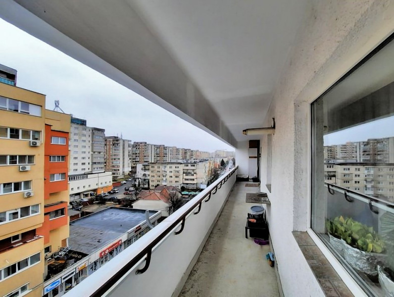 Apartament cu 3 camere, 65 mp, strada Dambovitei, zona Expo Transilvania.