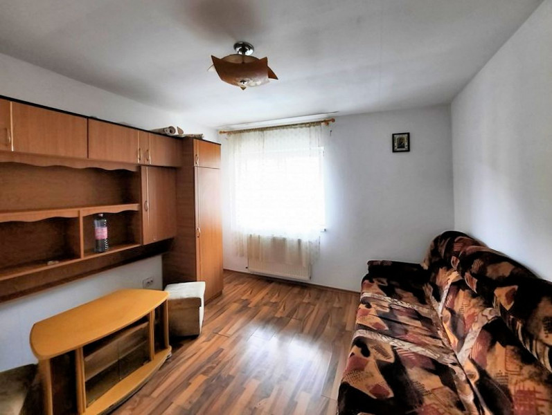 De vanzare apartament.2 cam 45 mp, str.Stejarului, Floresti !