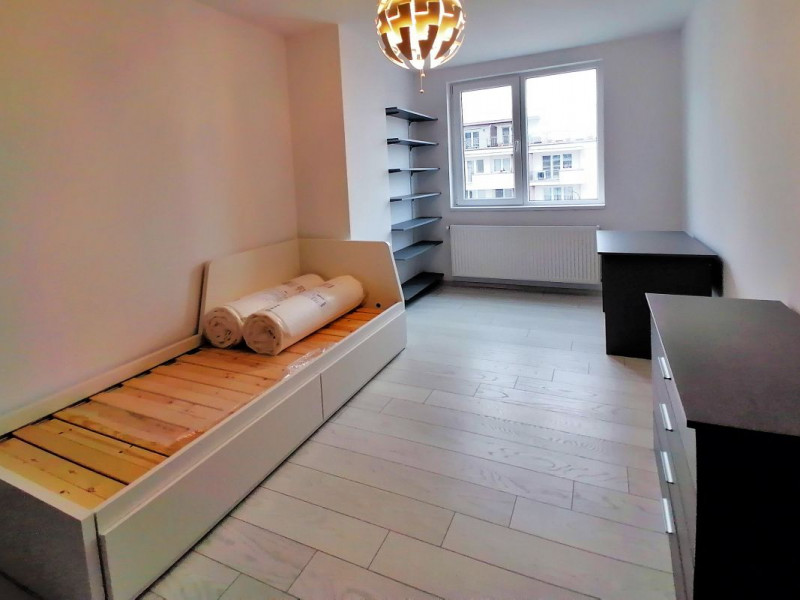 Apartament trei camere LUX + parcare