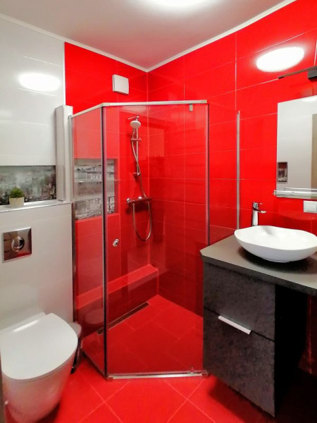 Apartament trei camere LUX + parcare