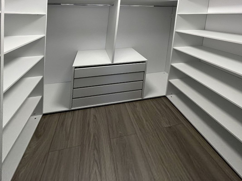 APARTAMENT 2 CAMERE ULTRAFINISAT LUX + PARCARE, 50 MP. ZONA VIVIO