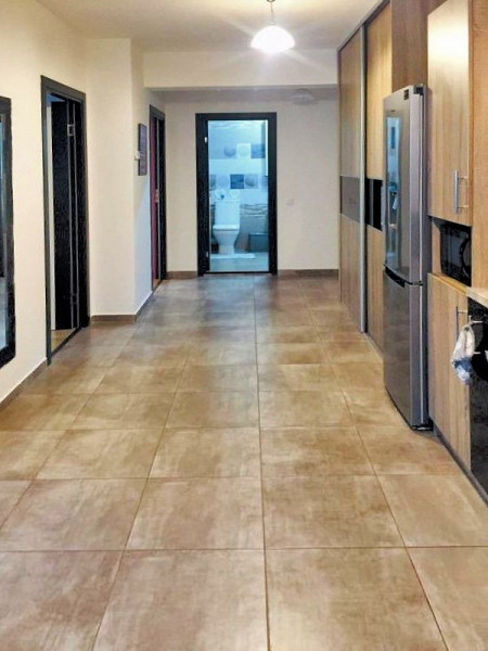 APARTAMENT CU 3 CAMERE, 68 MP., ZONA STRAZII FLORILOR