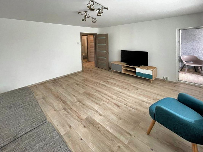 APARTAMENT CU 2 CAMERE DECOMANDATE, MEHEDINTI, 43 MP., LA CHEIE LUX
