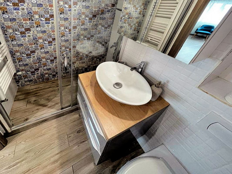 APARTAMENT CU 2 CAMERE DECOMANDATE, MEHEDINTI, 43 MP., LA CHEIE LUX
