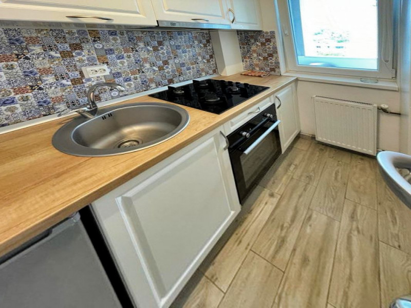 APARTAMENT CU 2 CAMERE DECOMANDATE, MEHEDINTI, 43 MP., LA CHEIE LUX