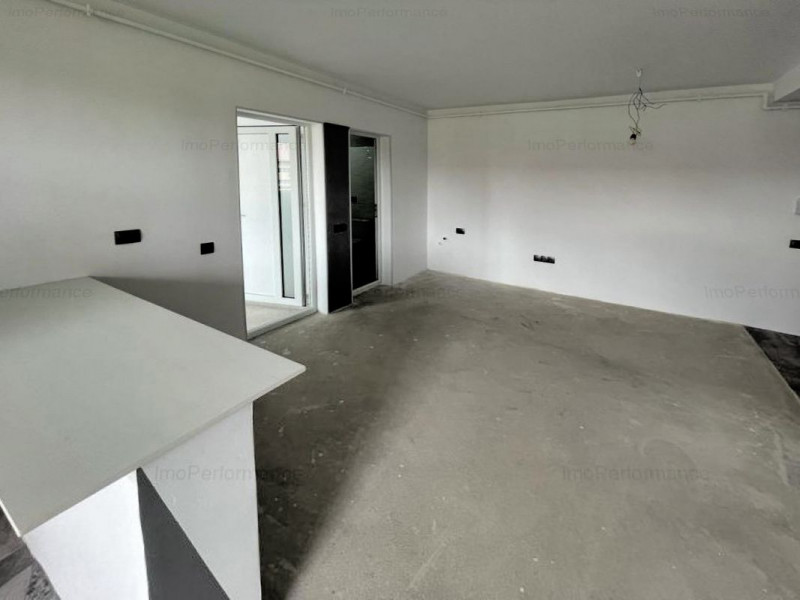 APARTAMENT 2 CAMERE, 41 MP., ZONA STRAZII PORII