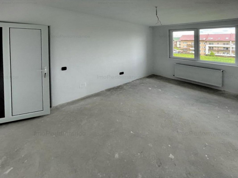 APARTAMENT 2 CAMERE, 41 MP., ZONA STRAZII PORII