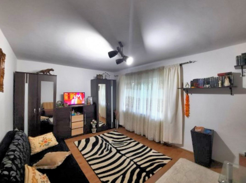 Apartament 2 cam., decom., 53 mp,Bd.Nicolae Titulescu, zona P-ta Cipariu