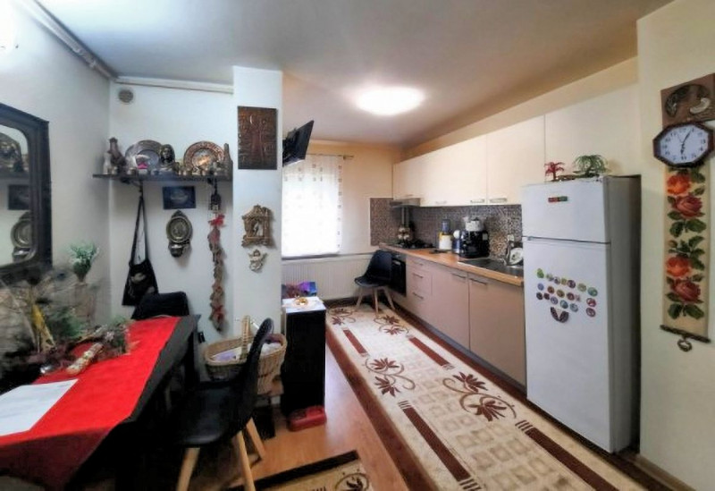 Apartament 2 cam., decom., 53 mp,Bd.Nicolae Titulescu, zona P-ta Cipariu
