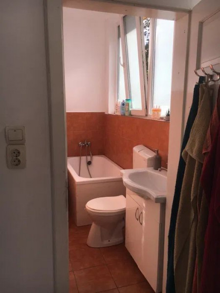 Apart. 2 camere, la 63 mp la casa, FINISAT, semidecom, 2 parcari, str.Burebista