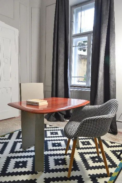 OPORTUNITATE ! Apartament 3 camere, Central, 78 mp, LUX