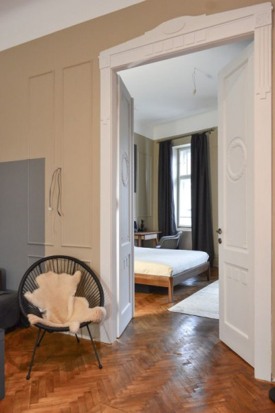 OPORTUNITATE ! Apartament 3 camere, Central, 78 mp, LUX