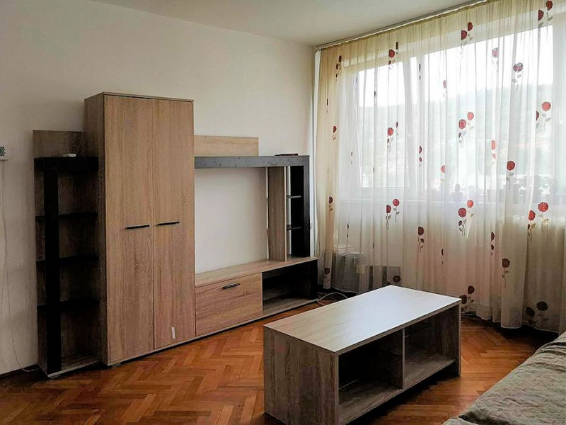 Apartament cu 3 camere, finisat, 64 mp, cartier Grigorescu.