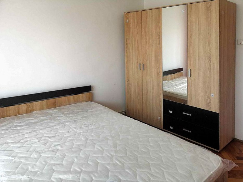 Apartament cu 3 camere, finisat, 64 mp, cartier Grigorescu.