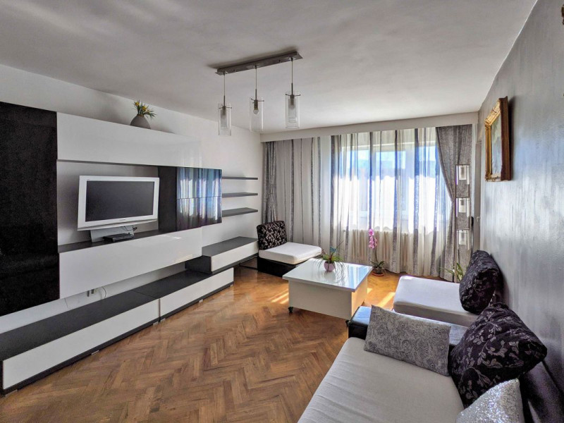 Apartament cu 4 camere, 87 mp, cartier Manastur, zona strazii Parang
