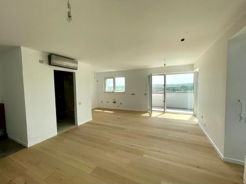 Penthouse ULTRAFINISAT LUX + 2 parcari subterane, zona Sopor