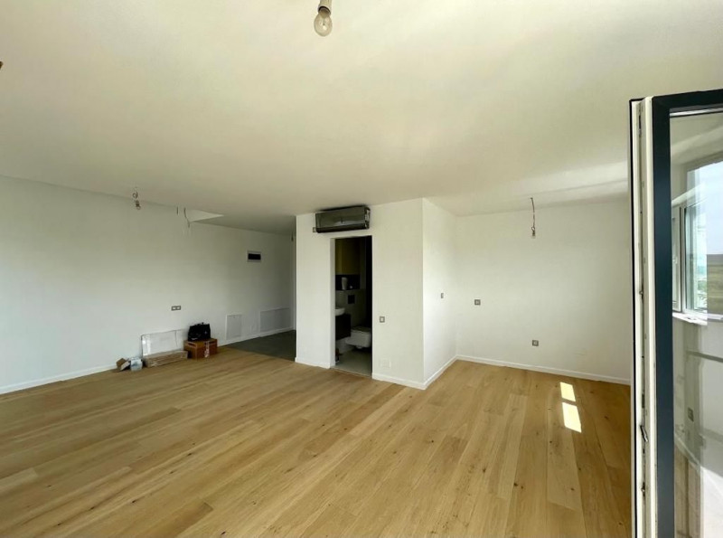 Penthouse ULTRAFINISAT LUX + 2 parcari subterane, zona Sopor
