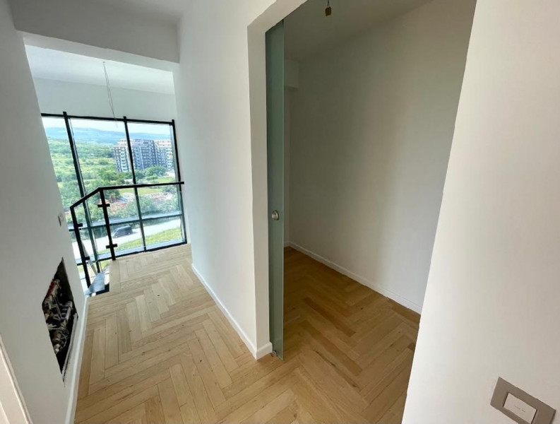 Penthouse ULTRAFINISAT LUX + 2 parcari subterane, zona Sopor
