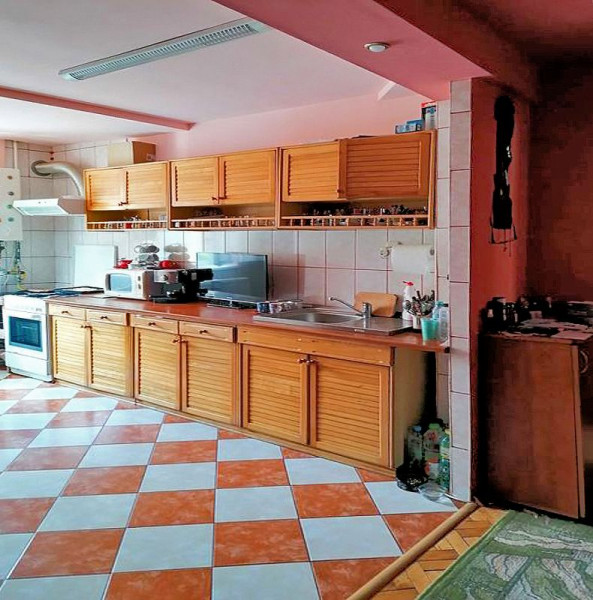 Apartament cu 2 camere, 56 mp, cartier Zorilor, strada Luceafarului.