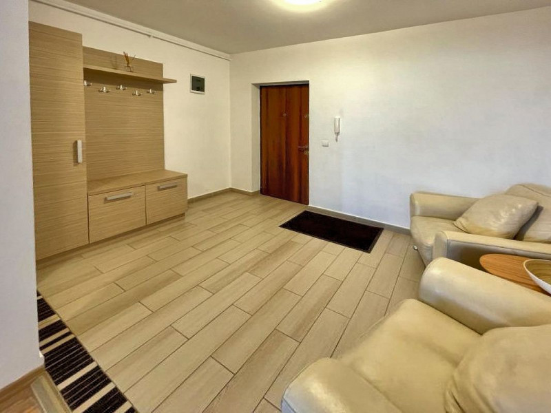Apartament 3 camere, 115 mp. + parcare OPORTUNITATE