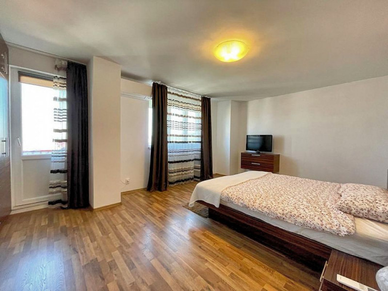 Apartament 3 camere, 115 mp. + parcare OPORTUNITATE