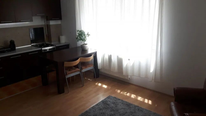 Apartament 3 camere, decomandat, 65mp, zona  Dorobantilor