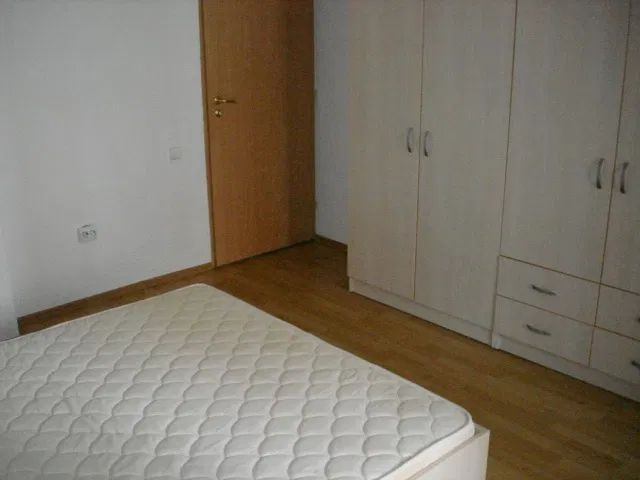 Apartament 3 camere, decomandat, 65mp, zona  Dorobantilor