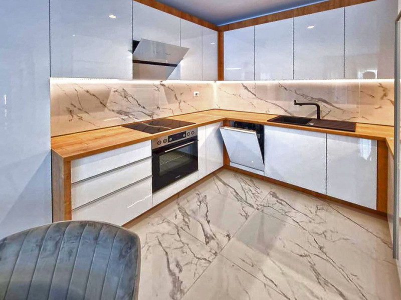 Apartament 2 camere, 56 mp, etajul 2 din 3, zona Borhanci