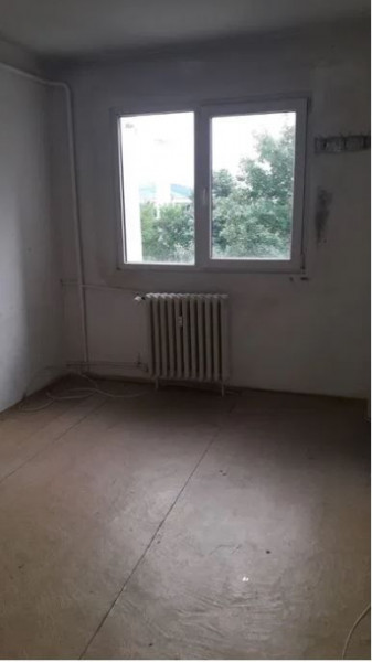 Apartament 3 camere semidecom. 52 mp, RENOVABIL, Zona PROFI, cart. GRIGORESCU