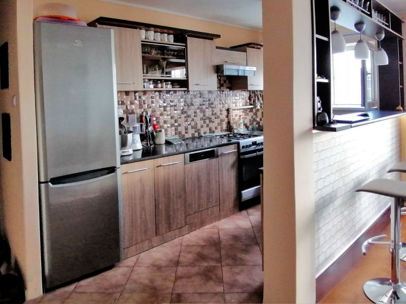 Apartament cu 3 camere decomandate, 55 mp, zona Manastur central