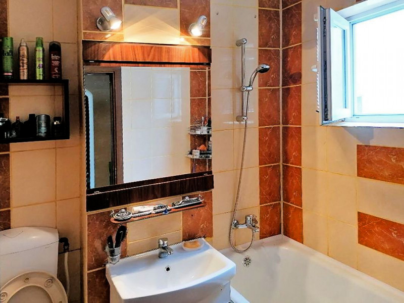 Apartament cu 3 camere decomandate, 55 mp, zona Manastur central
