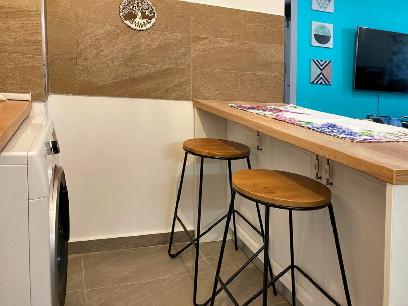 Apartament cu 2 camere, 42 mp, zona Grand Hotel Italia