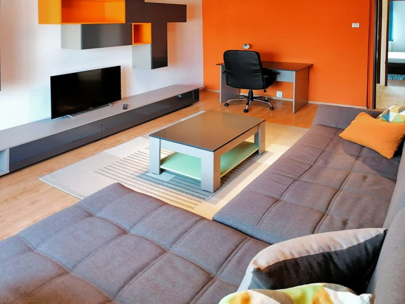 Apartament 2 camere, decomandate, 51 mp, Zorilor, zona liceului de informatica