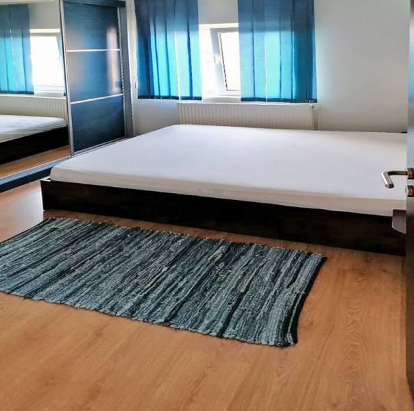 Apartament 2 camere, decomandate, 51 mp, Zorilor, zona liceului de informatica