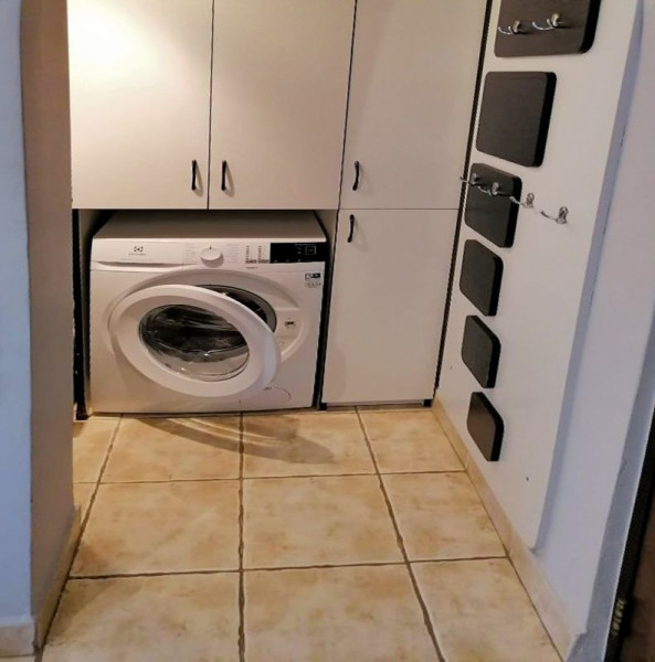 Apartament 2 camere, decomandate, 51 mp, Zorilor, zona liceului de informatica