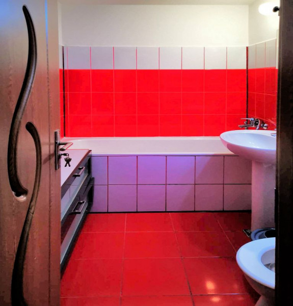 Apartament cu 2 camere, decomandate, 54 mp, cartier Zorilor, strada Rapsodiei