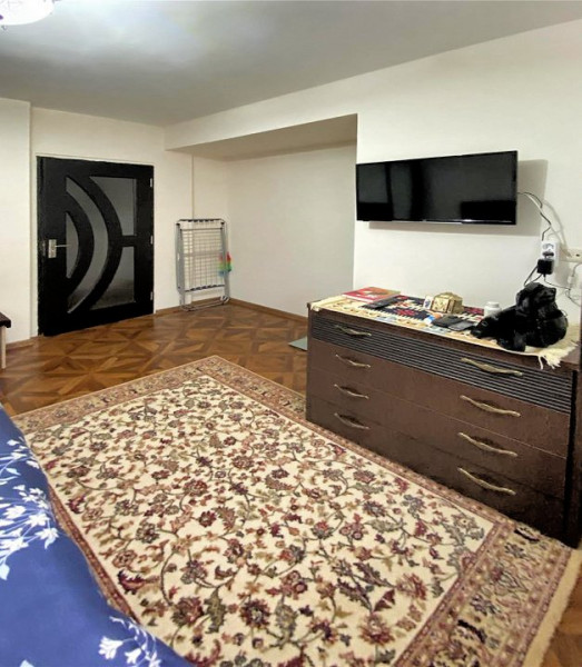 Apartament cu 3 camere, decomandate, 82 mp, cartierul Baciu, strada Visinului