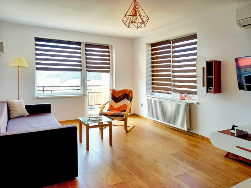 Apartament cu 4 camere, situat pe doua niveluri, 100 mp, Baciu, Privighetorii