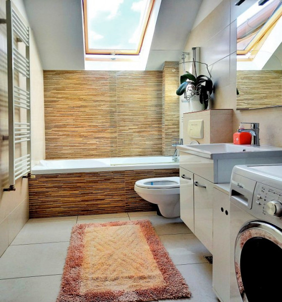 Apartament cu 4 camere, situat pe doua niveluri, 100 mp, Baciu, Privighetorii