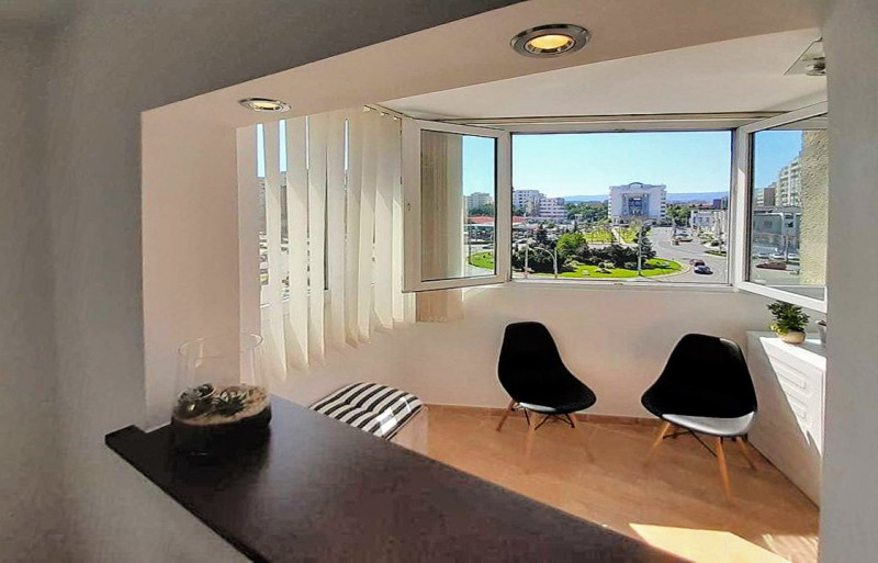 Apartament cu 3 camere, decomandate, 72 mp, semicentral, 21 Decembrie 1989, n137
